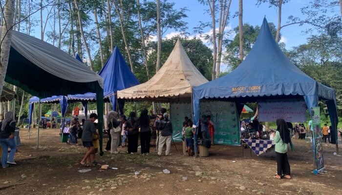 Disporapar Balangan adakan ekonomi kreatif dan pentas seni di objek wisata