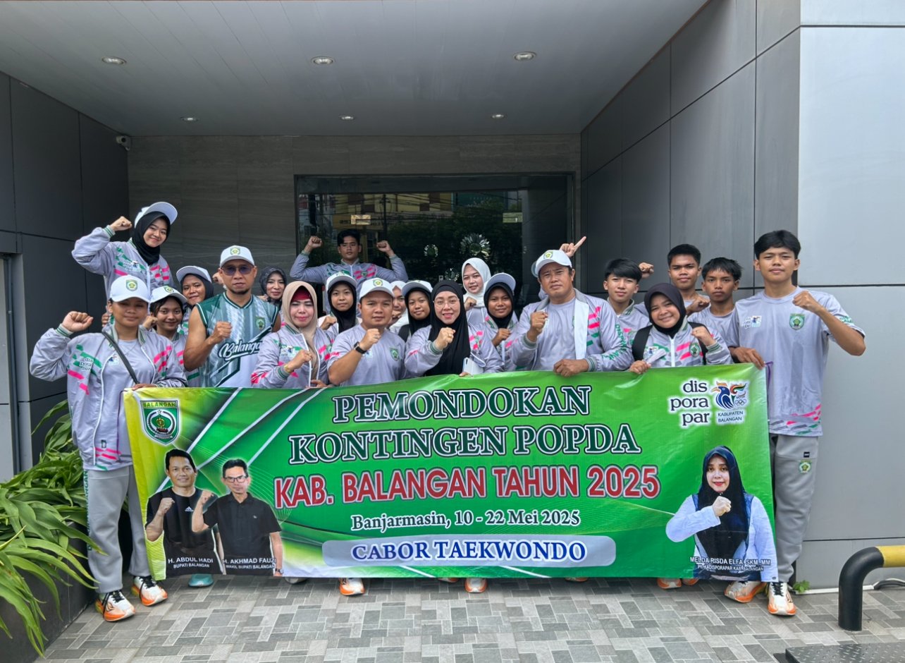 Kadisporapar Balangan saat mengunjungi atlet dari cabor Taekwondo. KATAKUNCI/ah