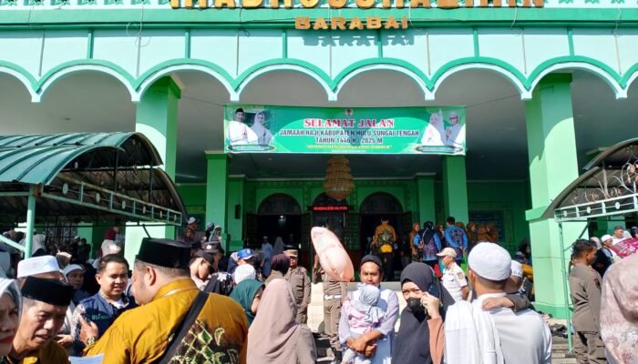 Bupati HST berpesan kepada JCH untuk junjung tinggi sikap toleransi