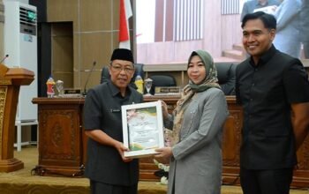 Pemkab Balangan apresiasi DPRD terkait penerimaan Raperda pertanggungjawaban APBD 2024