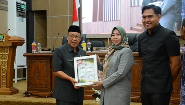 Pemkab Balangan apresiasi DPRD terkait penerimaan Raperda pertanggungjawaban APBD 2024