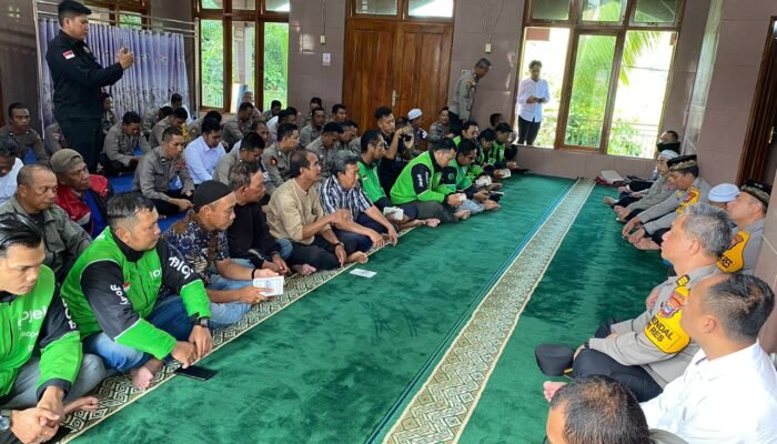 Polres Balangan berduka, gelar sholat ghaib dan berikan Bansos untuk Komunitas Ojol