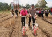 Polri dan Pemkab HST dukung ketahanan pangan nasional lewat penanaman jagung
