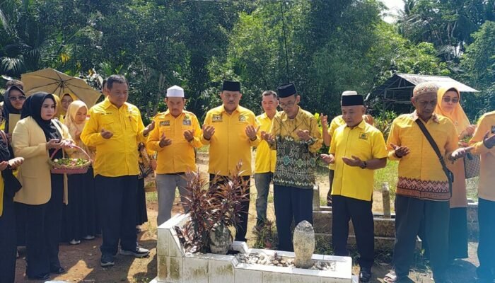 Golkar HST gelar ziarah dan tabur bunga peringati HUT ke-61