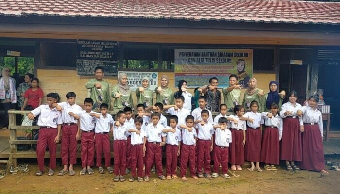 Ekspedisi Lima Hari ke Desa Terpencil HST, Tim Bawa Pendidikan dan Kesehatan