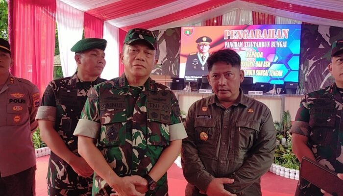 Bupati HST Terima Kedatangan Pangdam XXII di Markas Kodim 1002