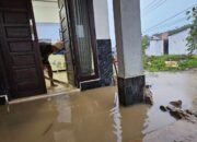 “Bukan Lagi Genangan, Tapi Sudah Merendam Lantai!”: Komplek Balai Pangeran ‘Tenggelam’ Setinggi Lutut, Warga Tuntut Pertanggungjawaban Pengembang