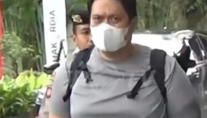 Kajari HSU tiba di Gedung Merah Putih