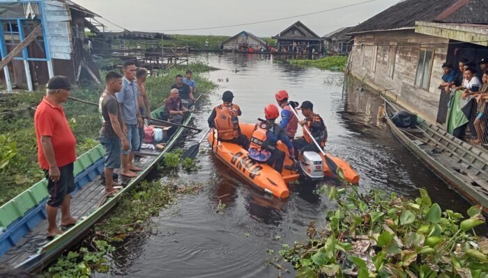 Ibu Rumah Tangga di HST Tewas Tenggelam di Sungai Dekat Rumah