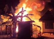 Rumah Kayu di Pamangkih HST Ludes Terbakar