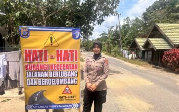 Jalan nasional di Balangan rusak, Satlantas imbau warga untuk hati-hati