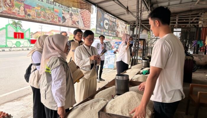 Pastikan stok pangan aman, Satgas Saber Polres Balangan pantau harga di pasar