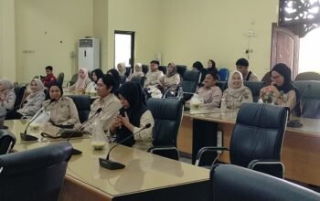 Komisi I DPRD HST Gelar Rapat dengan BGN dan SPPG Soal Pemenuhan Gizi Anak