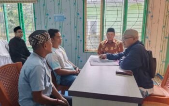 MUI dan KUA Barabai islamkan seorang warga HST