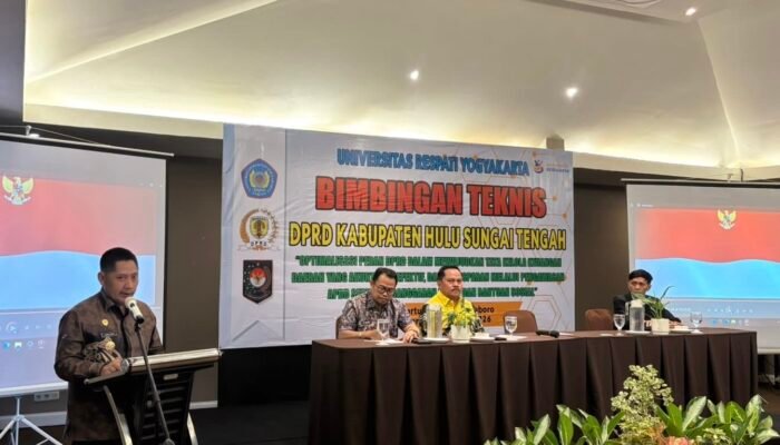 Bupati HST Dorong Optimalisasi Fungsi Pengawasan DPRD HST melalui Bimtek