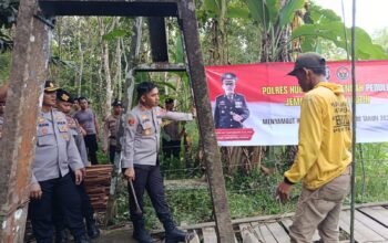 Polres HST Renovasi Jembatan Merah Putih