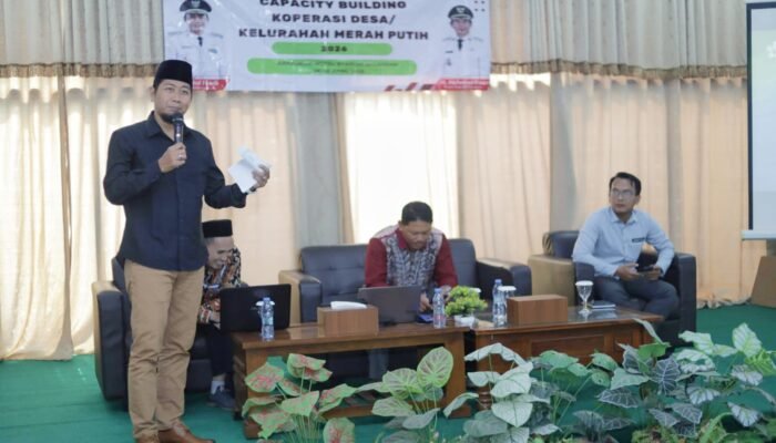 Pengurus Koperasi KDMP Balangan Praktik Pimpin Persidangan RAT