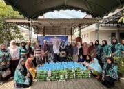 GOW Kabupaten Balangan Salurkan 25 Paket Sembako untuk Lansia Kurang Mampu