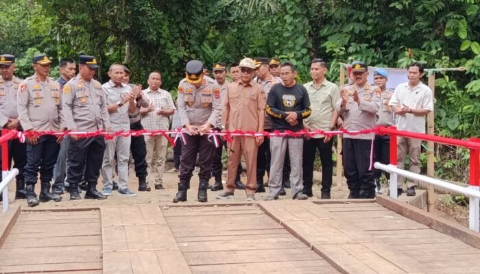 Jembatan Merah Putih Diresmikan, Akses Dan Perekonomian Warga Semakin Lancar