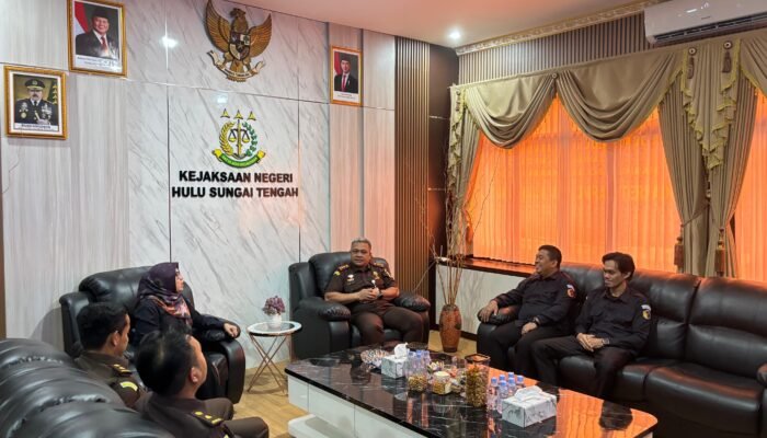 Bawaslu HST Jalin Silaturahmi dengan Kajari Baru, Perkuat Sinergitas Lintas Lembaga