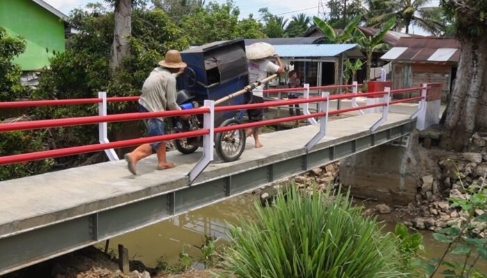 Jembatan Garuda Rampung 100 Persen, TNI dan Warga Paya Besar Siap Sambut Peresmian