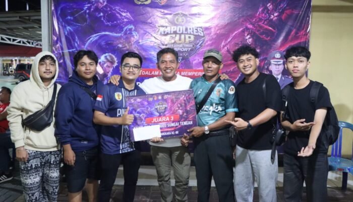 Wartawan HST Cetak Sejarah, Masuk Tiga Besar di Turnamen Kapolres Cup