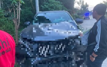 Diduga Pengemudi Mengantuk, Pikap Tabrak Fortuner di Perempatan Banua Jingah
