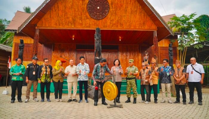 Festival Mesiwah Pare Gumboh VIII: Dari Ritual Adat Menuju Destinasi Wisata Unggulan
