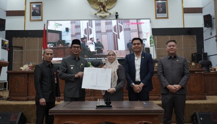 DPRD Balangan Setujui Raperda Pelaksanaan APBD 2025 dengan Catatan Tujuh Rekomendasi
