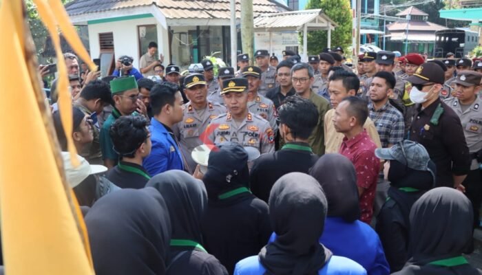 Polres HST Pastikan Aksi Mahasiswa di Kantor PLN Berjalan Aman dan Tertib