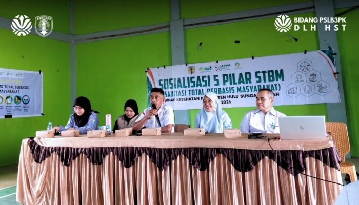 Optimalisasi Sanitasi, DLH HST Pastikan Pengelolaan Sampah di Puskesmas Aman