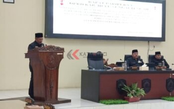 Bupati Samsul Rizal Serahkan Raperda Perubahan APBD 2026 ke DPRD HST