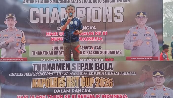 Jelang Hari Lalu Lintas Bhayangkara, Satlantas Polres HST Bagikan Beras untuk Ojol