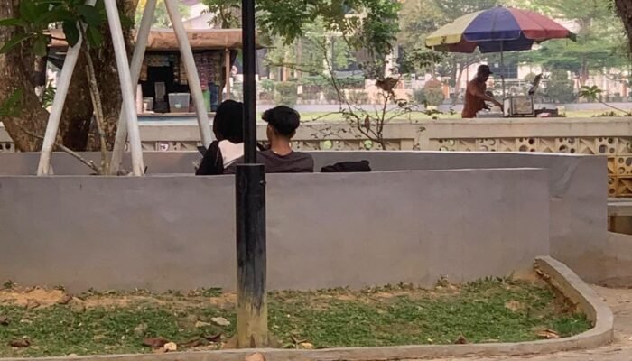 Video Dua Sejoli Berpangkuan di Taman Kota Barabai Jadi Sorotan