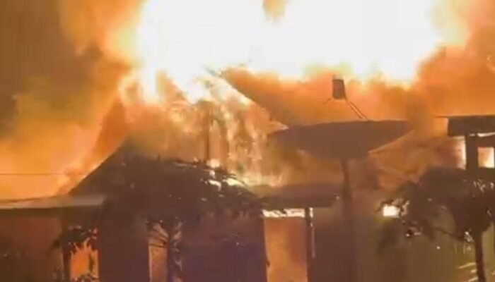 Tiga Rumah di Limpasu Ludes Terbakar, Empat Keluarga Kehilangan Tempat Tinggal
