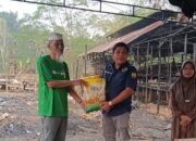 Yajid Fahmi Salurkan Bantuan untuk Korban Kebakaran Tiga Rumah di Jaranih