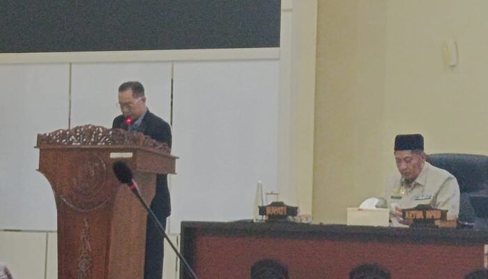 Fraksi DPRD HST Soroti Beban Pajak, Pembinaan Pemuda hingga Hunian Layak