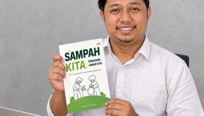Dari Kepedulian Lingkungan, Fauzan Lahirkan Buku “Sampah Kita Tanggung Jawab Kita”