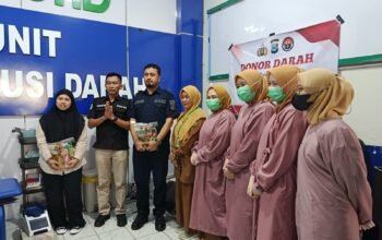HUT Humas Polri ke-75, Polres HST Kumpulkan 15 Kantong Darah untuk Kemanusiaan
