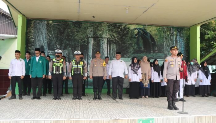 Kapolres HST Tekankan Bahaya Narkoba, Judi Online dan Bullying kepada Pelajar MAN 1 HST