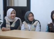 DLH HST Bekali Mahasiswa KKN UIN Antasari, Dorong Pengelolaan Sampah Berbasis Desa